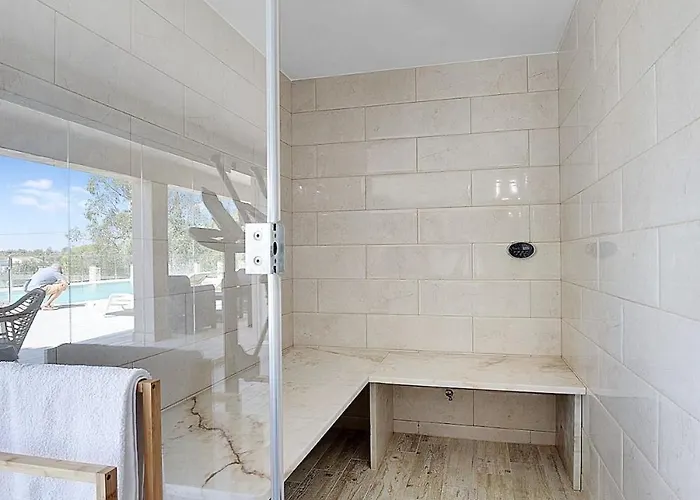 Apartment Tower House *