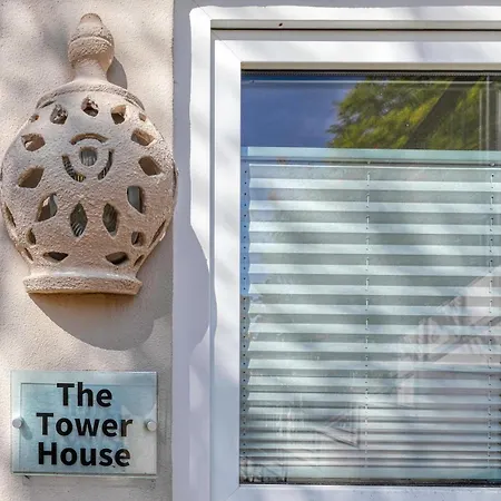 Tower House 波尔蒂芒