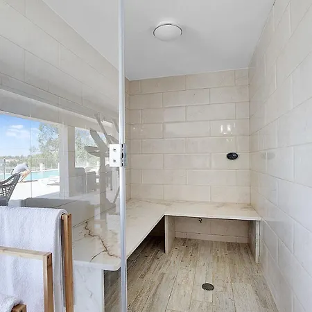 公寓 Tower House *